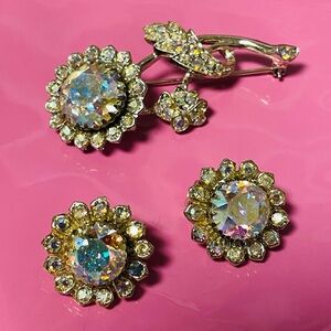 Vintage Kramer Signed Aurora Borealis Crystal Brooch and Earrings Set